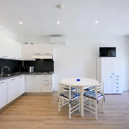 Apartamento Pineda *